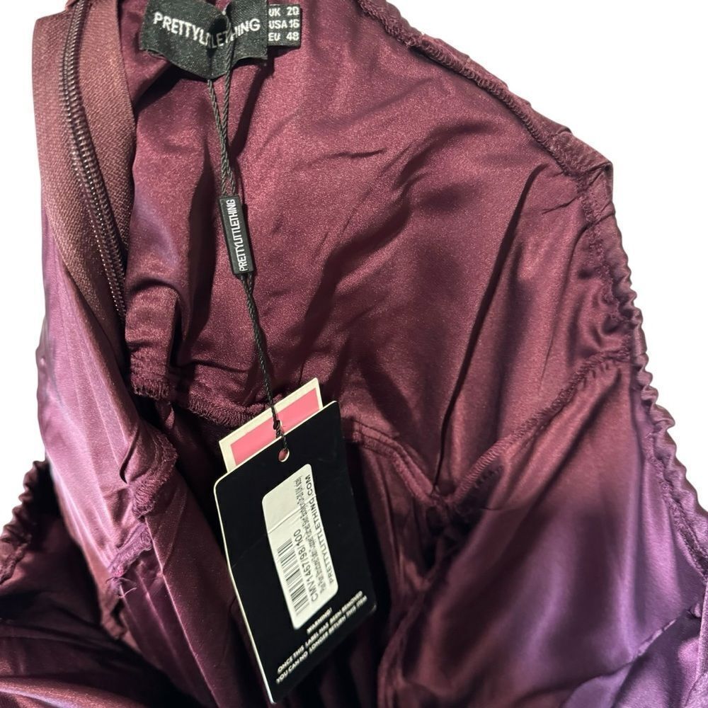 Prettylittlething PLUS PLUM STRUCTURED SATIN CUPP… - image 10